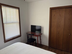 2 Schlafzimmer, Bügeleisen/Bügelbrett, WLAN, Bettwäsche