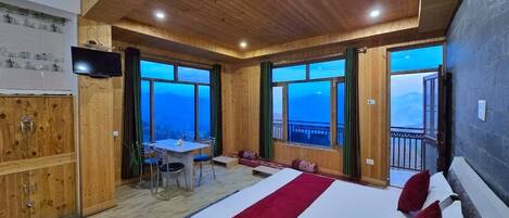 Deluxe Double Room, Balcony, Mountain View | Free WiFi