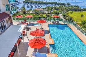 Outdoor pool - Arya Hotel Studio Apartment Coconut Grove, Ocean View and Free Parking (Miami)