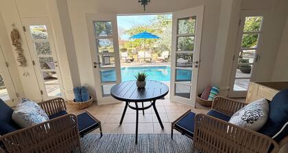 Luxury 2-bedroom villa with private pool in beautiful Lowlands