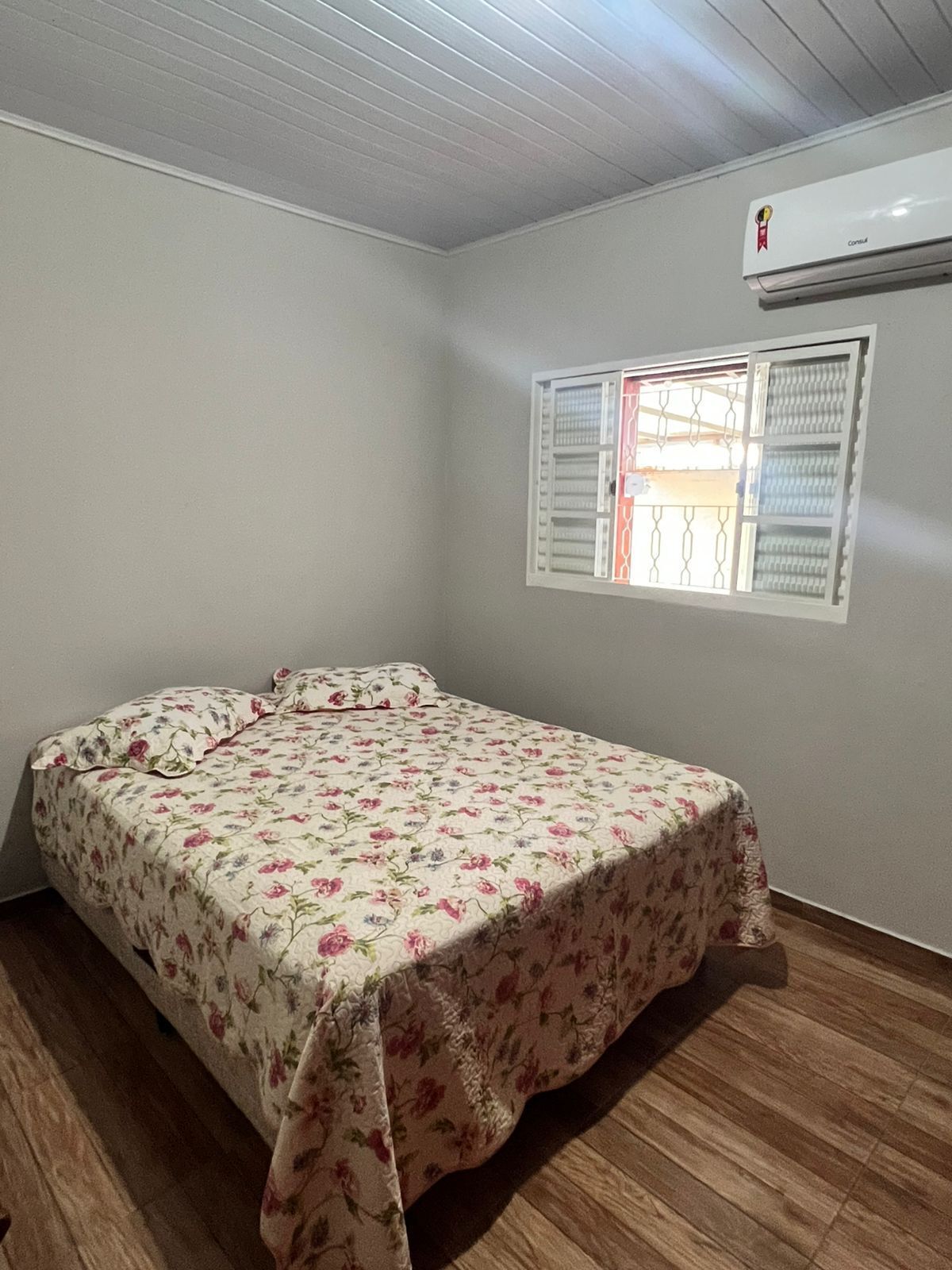 3 bedrooms, iron/ironing board, free WiFi