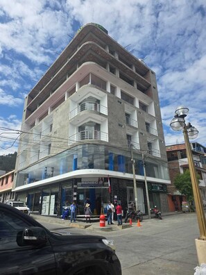 Exterior - Huaraz essences HEH (Huaraz)