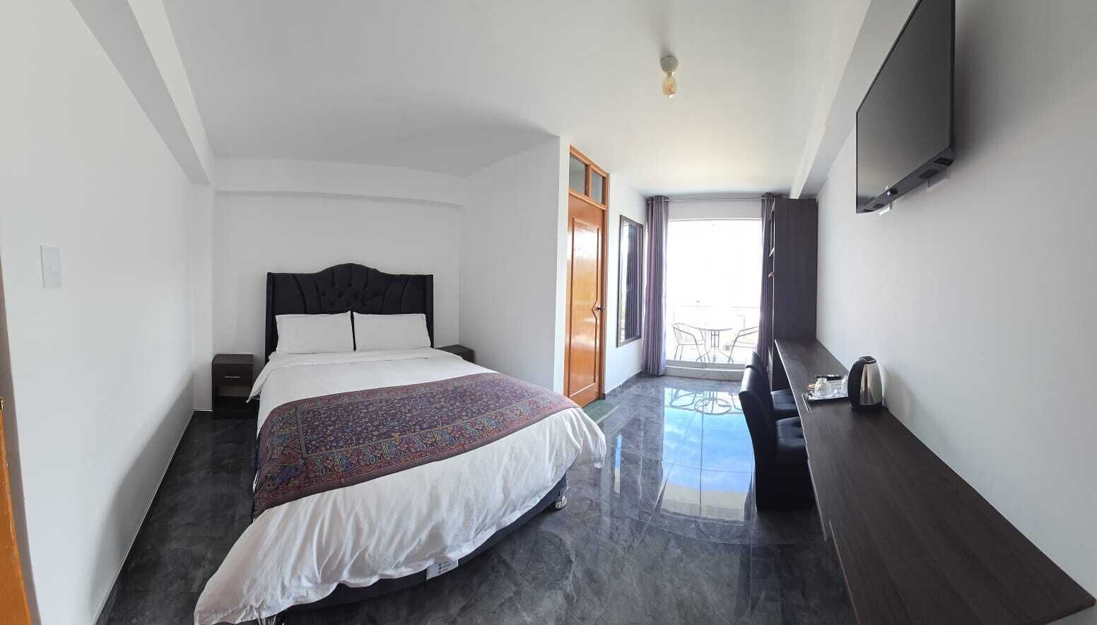 Comfort tweepersoonskamer, balkon, uitzicht op park