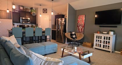 Pet Friendly Boho Farmhouse Escape fully fenced
