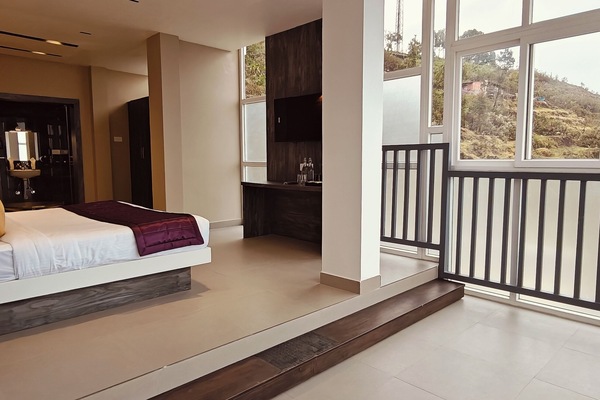 Junior Double Room, Hill View