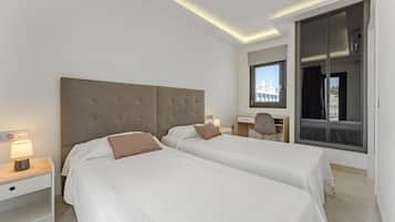 Familiebungalow - udsigt til pool