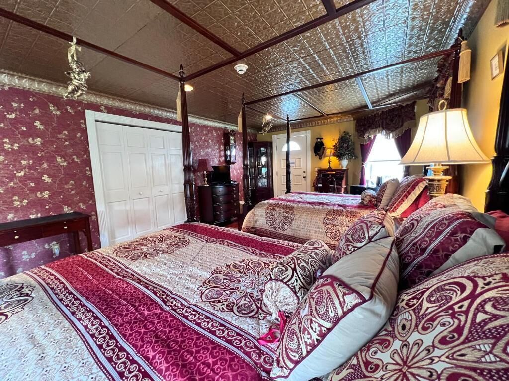 Double Room, Mountain View