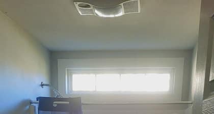 Cozy 1-bedroom & bathroom in shared residence in coastal Beaufort, NC.