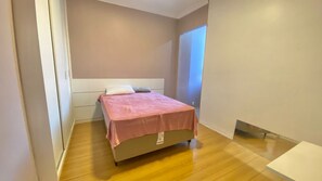 2 Schlafzimmer, Bügeleisen/Bügelbrett, Internetzugang, Bettwäsche
