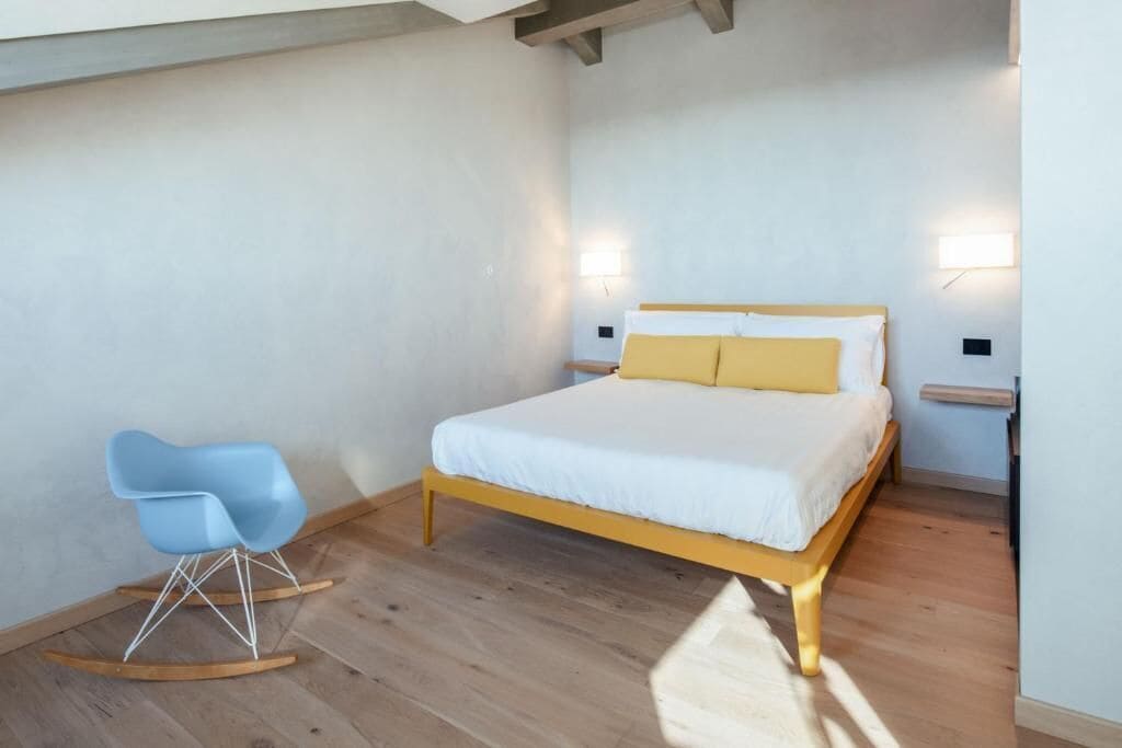 Apartamento, vistas a la piscina | Minibar, caja fuerte, wifi gratis y accesible en silla de ruedas