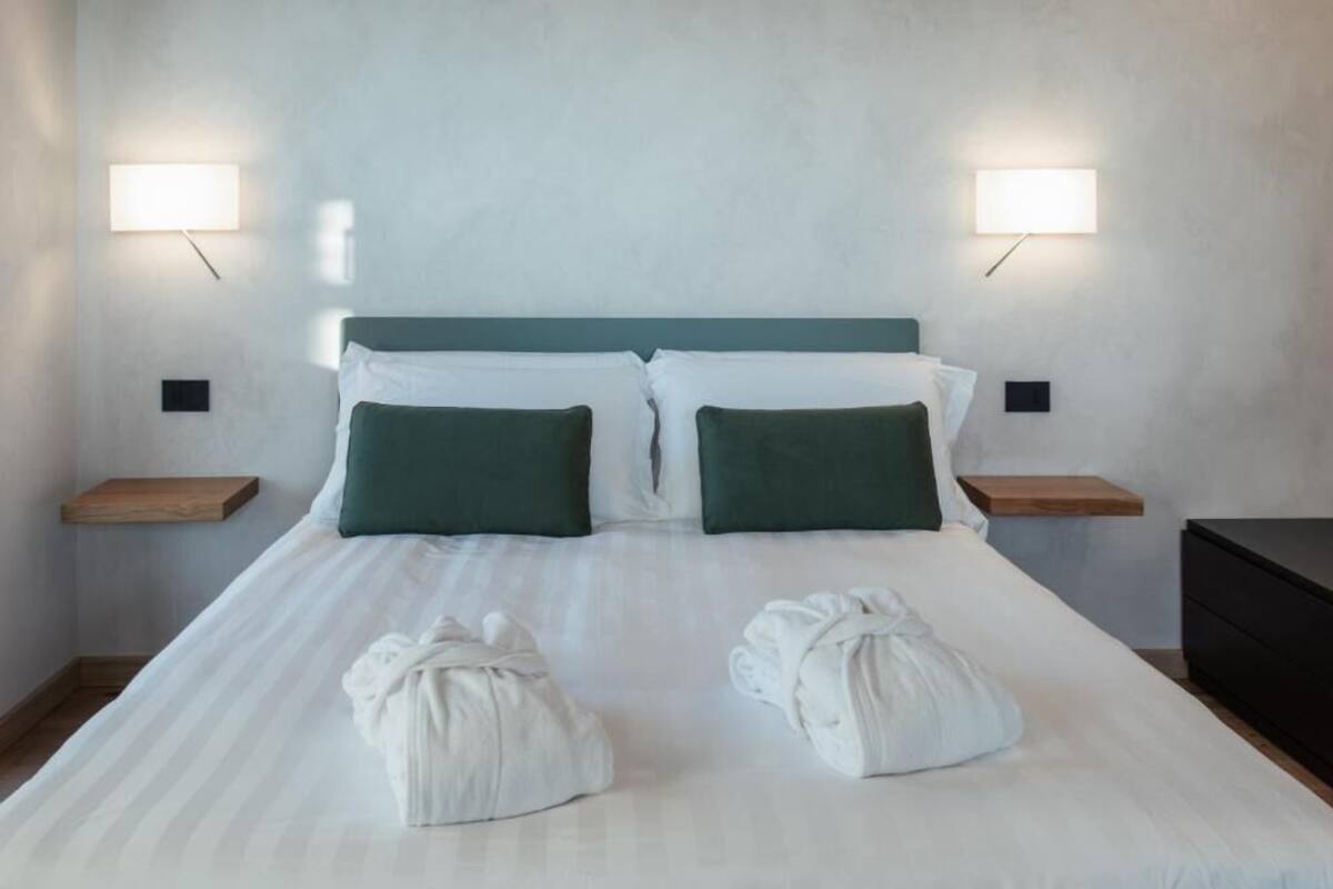 Leilighet – deluxe, balkong, bassengutsikt