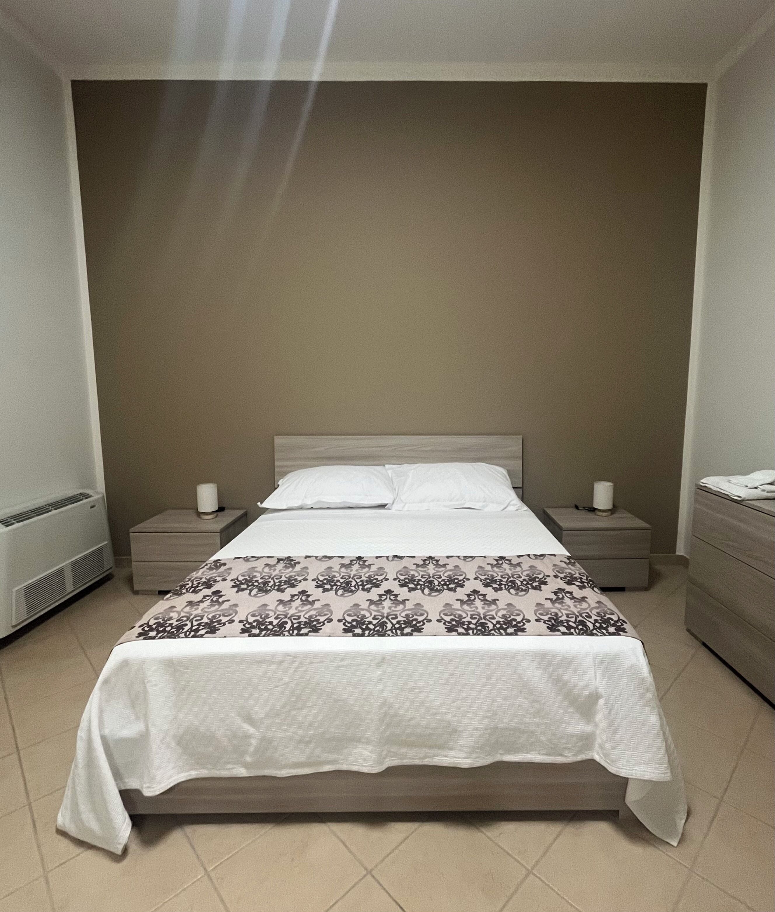 2 bedrooms, Internet, bed sheets