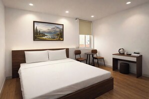 Deluxe Double Room - Dreamora Centre Hotel (Ba Dinh)