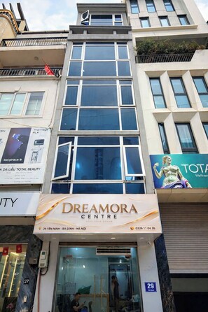 Exterior - Dreamora Centre Hotel (Ba Dinh)