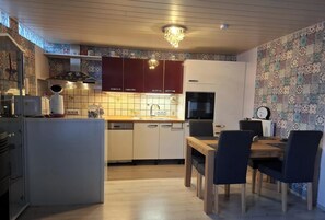 Dining - Vacation apartment Seeblick in Langweiler (Langweiler)
