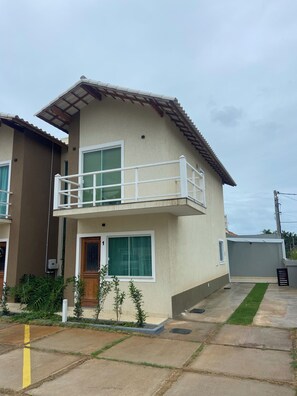 Exterior - House in a gated community, 500 meters from the beach. (Armação dos Búzios)