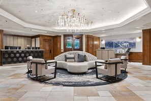 Lobby - 3 Bedroom 3 Full Bathroom Luxury Residence in Aspen CO. (Aspen)