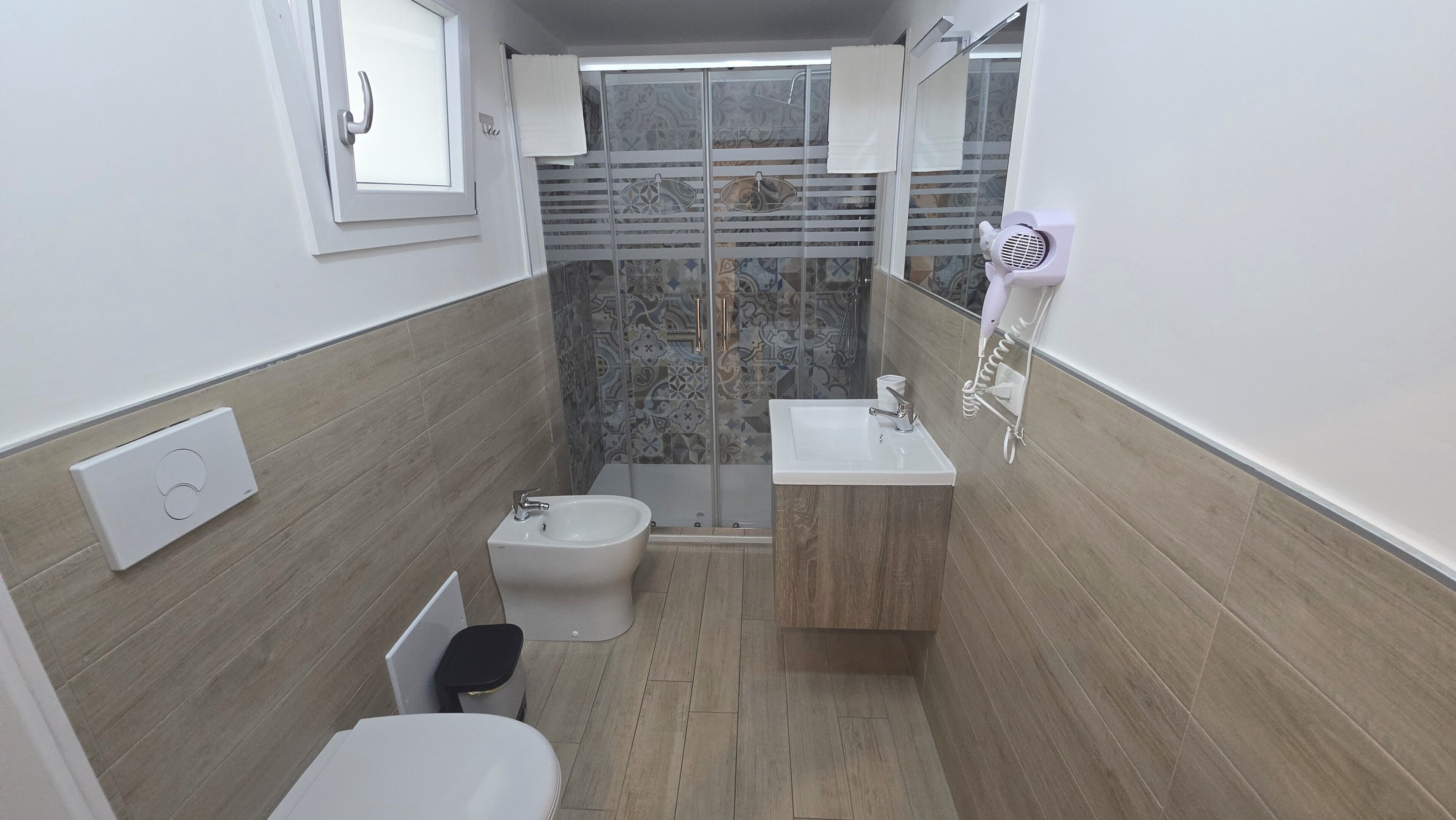 Classic-Doppelzimmer | Badezimmer