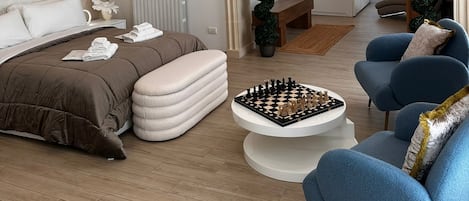 Deluxe Double Room, Balcony, City View | Individually decorated, individually furnished, free WiFi, bed sheets