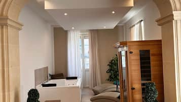 Phòng đôi Deluxe, ban công, quang cảnh thành phố | Nội thất