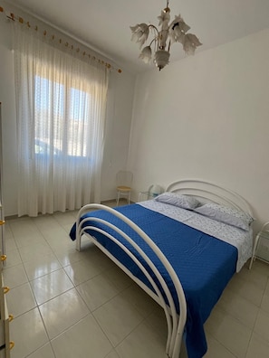 4 bedrooms, iron/ironing board, WiFi, bed sheets - Close to every wonder of the province and an ever-admirable sunset (Palma)