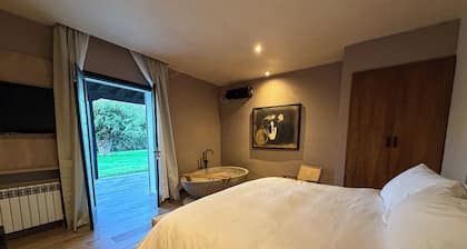 Chateau Montchenot Hotel de Cielo