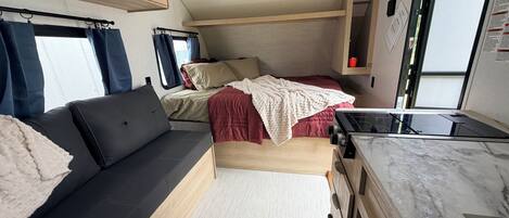 2 bedrooms, free WiFi, bed sheets