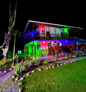 Exterior - Spacious 9-bedroom apartment in brilliant Pueblo Tapao close at Parque del Cafe (Pueblo Tapao)