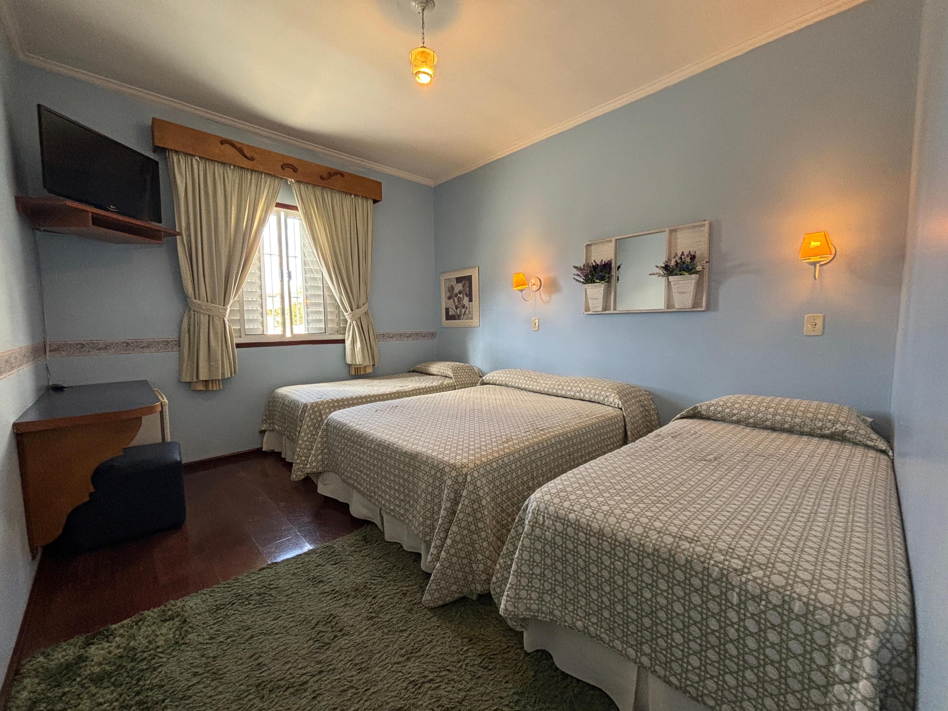 Neljän hengen comfort-huone