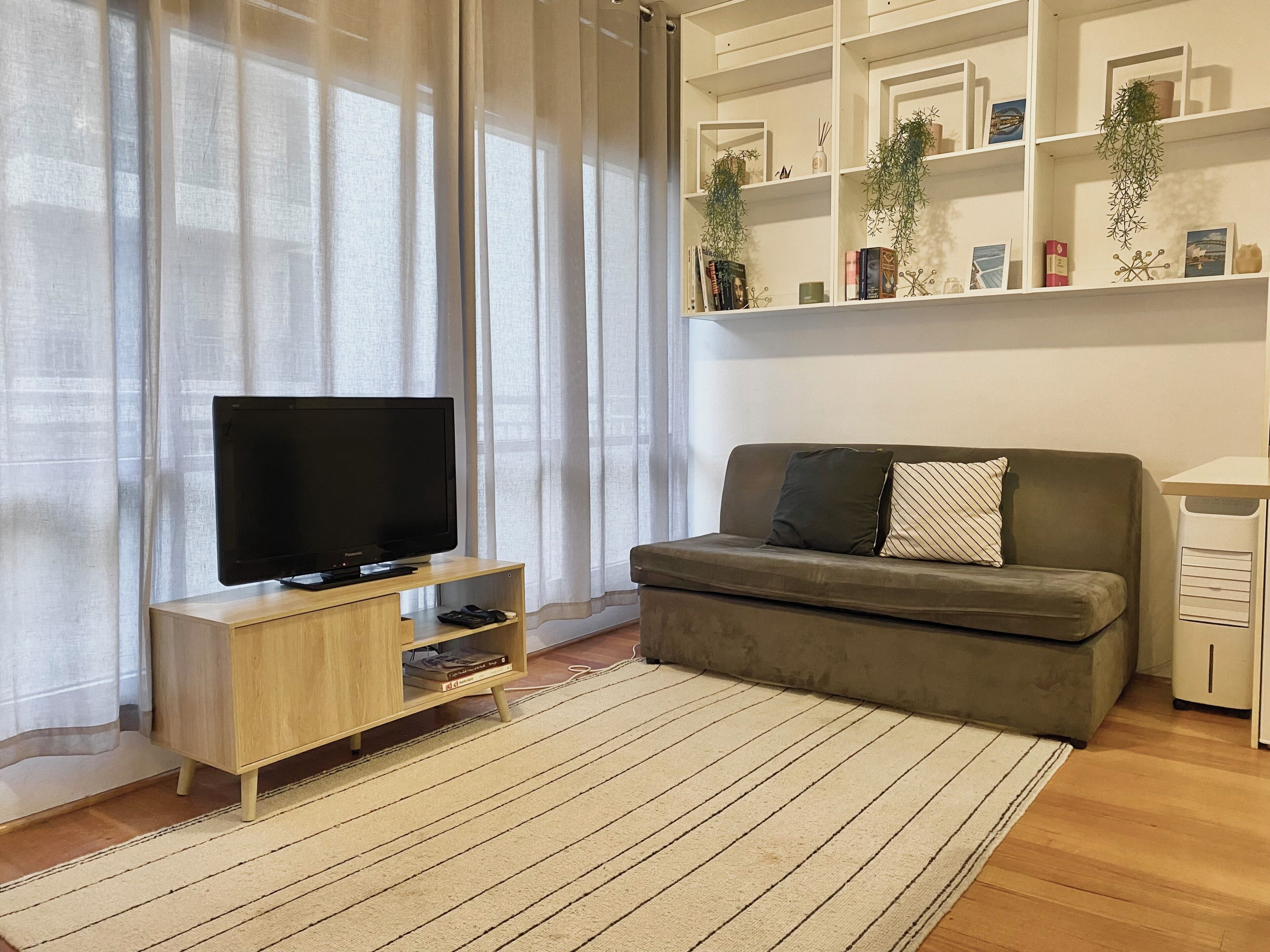 Apartment, 1 Bedroom, Accessible | Living room
