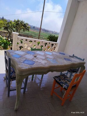 Outdoor dining - Vrbo Property (Palma)