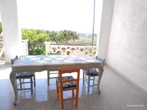 Outdoor dining - Vrbo Property (Palma)