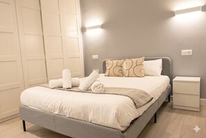 Iron/ironing board, Internet, bed sheets - Nidom isturiz (MADRID centro)