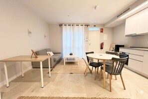Living area - Nidom isturiz (MADRID centro)