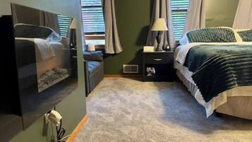2 habitaciones, tabla de planchar con plancha, wifi y ropa de cama