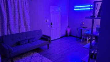 Smart-TV, Videospiele, Bücher