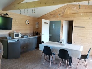 Dining - Vrbo Property (Sablonceaux)