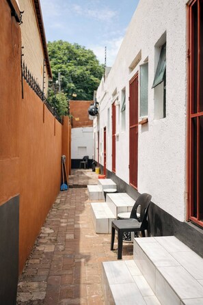 Rum - 1 sovrum - rökare | Terrass/Patio