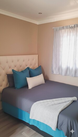 Room, 1 Bedroom, Smoking - Room-cozy Private Studio Flat in Westden (Johannesburg)