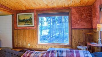 Cabin, Multiple Beds, Patio, Mountain View (Off Grid Retreat) | 2 bedrooms, individually decorated, individually furnished, bed sheets