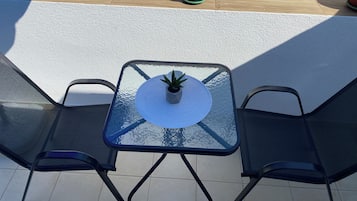 Chambre Double Économique, vue ville | Terrasse/Patio