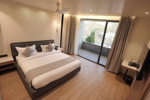 Hotel Midas