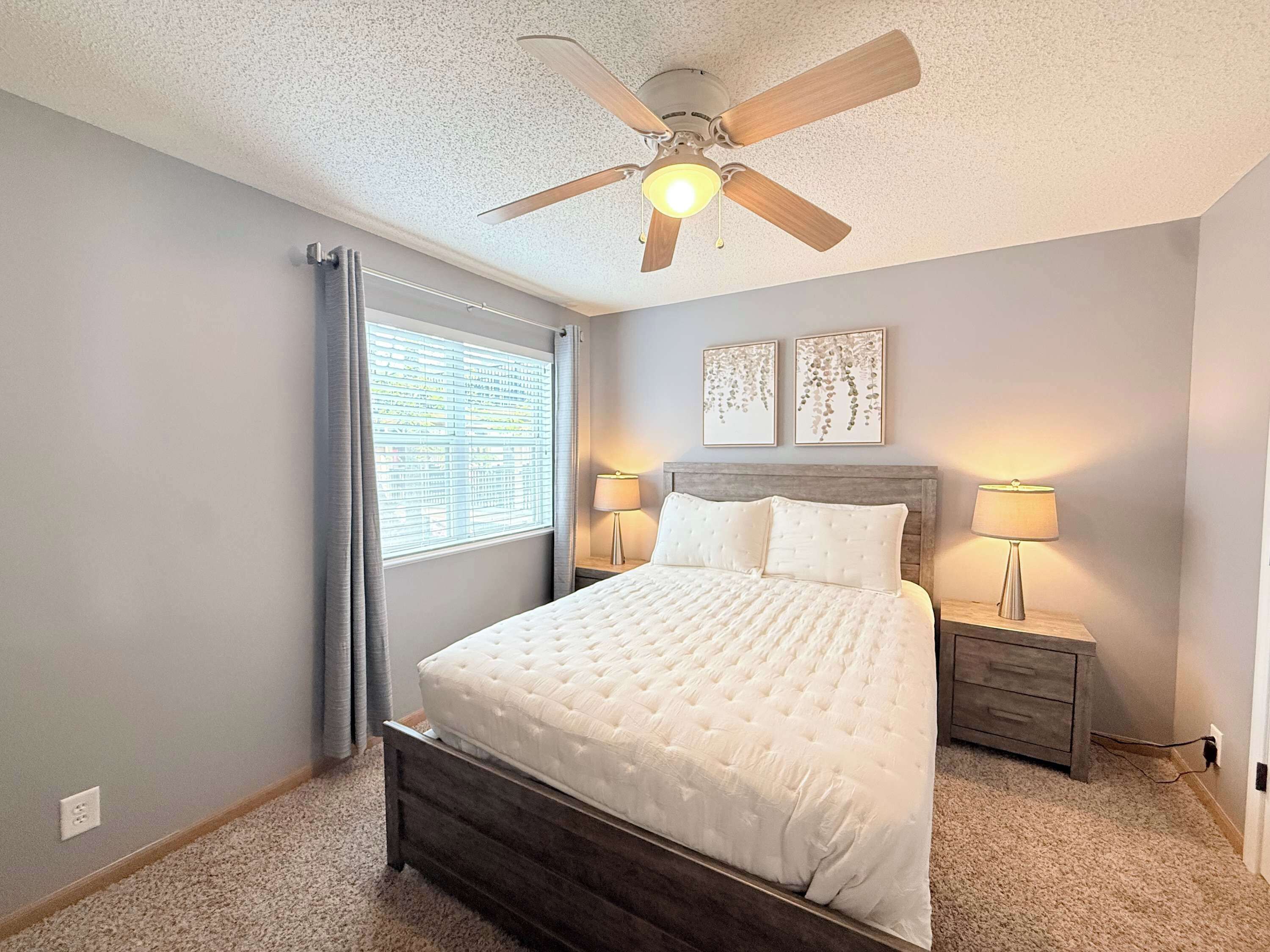 Condo, Multiple Beds, Kitchen (Lakefront Vibes)