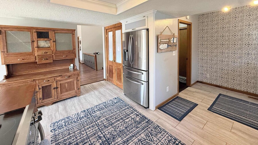 Cozy Cove Escape Lakefront