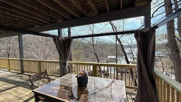 House, Multiple Beds, Patio (Cozy Cove Escape) | View from room