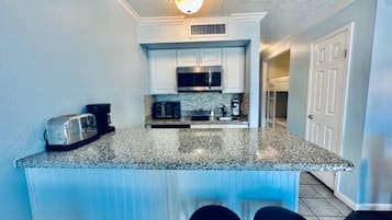 Condo, Multiple Beds, Balcony, Ocean View (Sandy Seawall Escape) | Private kitchen