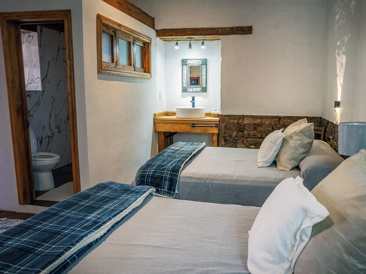 6 bedrooms, WiFi