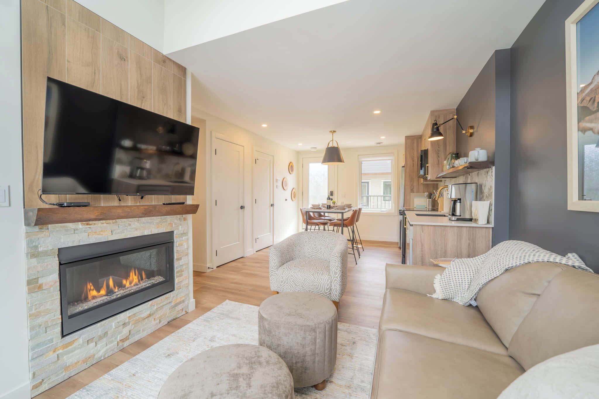 TV, fireplace, offices