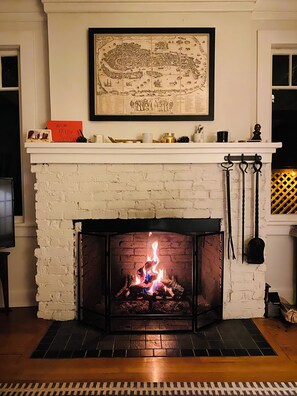 Interior - Madrona Craftsman Retreat Near Lake Washington (Seattle)
