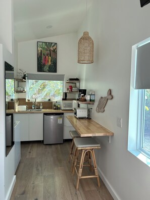 Private kitchen - Downtown Tropical Garden Studio close to everything (Sarasota)